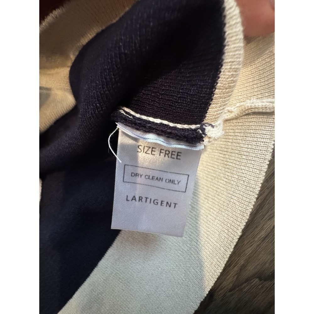 LARTIGENT Knit Polo Top Free Size Navy Cream Minimalist Quiet Luxury Chic - Picture 5 of 9